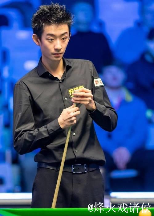 吴宜泽6-4力克特鲁姆普 晋级斯诺克国锦赛八强