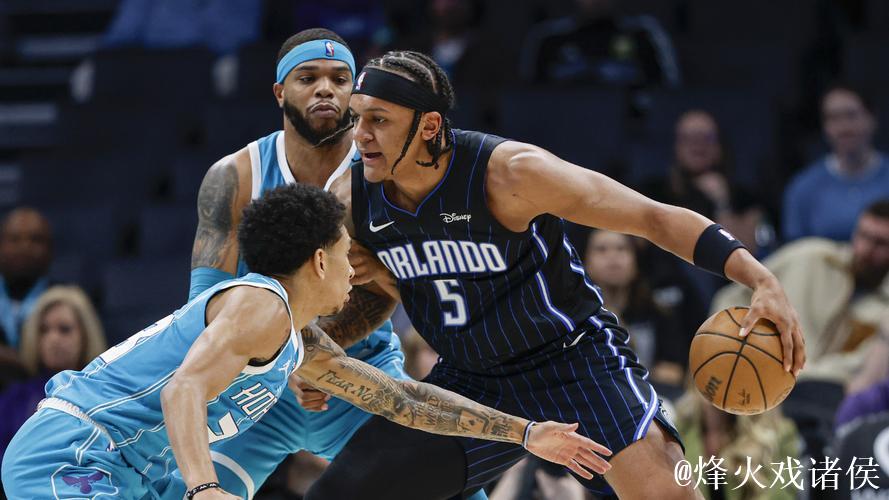 骑士势如破竹十连胜，黄蜂连败十场，爵士力克魔术